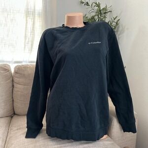Columbia black crewneck sweatshirt